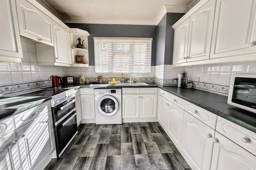 Additional image 10 of Ferndown