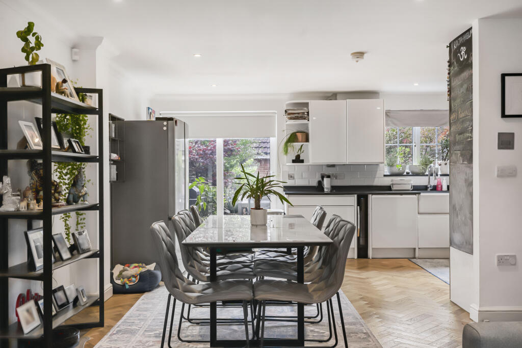 Additional image 10 of Twelve Acres, Welwyn Garden City, Hertfordshire, AL7