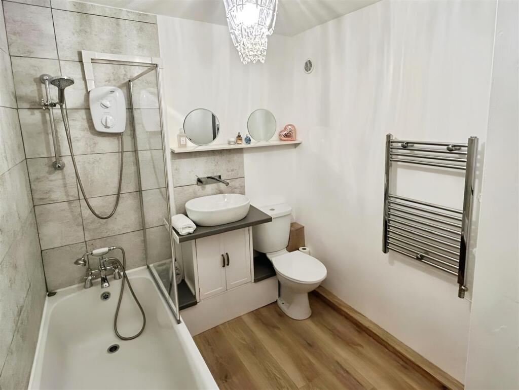 Additional image 8 of Frizley Gardens, Bradford