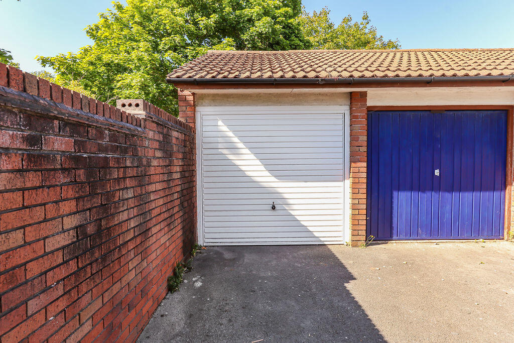 Additional image 15 of Mapperton Close, Canford Heath