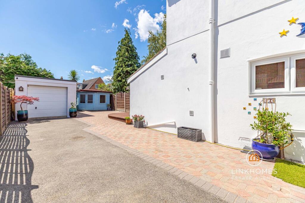 Additional image 27 of Marline Road, Poole, BH12