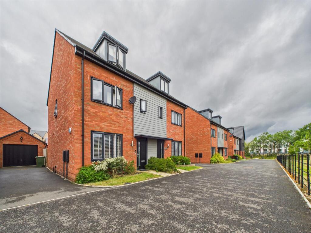 4 Vendace Road Blythe Valley Park Solihull B90 8DW