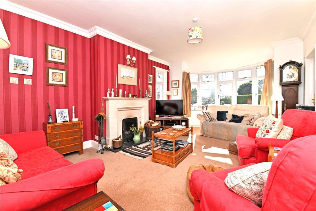 Additional image 23 of Highlands Road, Barton on Sea, New Milton, Hampshire, BH25
