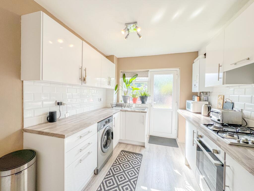 Additional image 26 of Severn Close, Walmersley, BL9