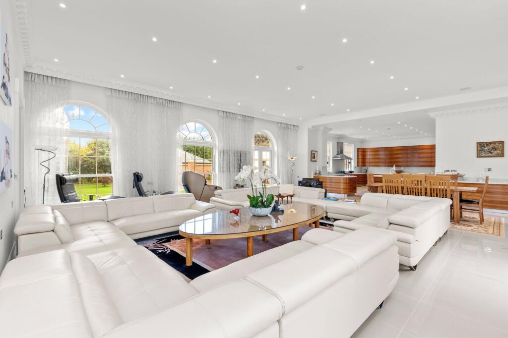 Additional image 9 of High Street, Angmering, BN16