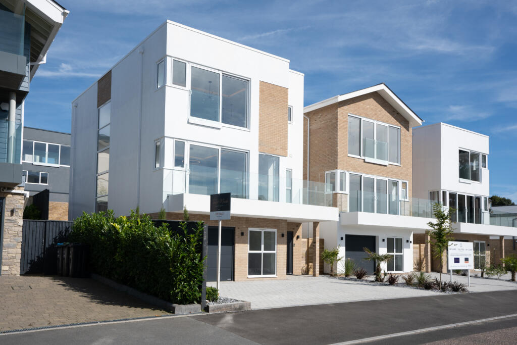 Additional image 24 of Dorset Lake Avenue, Lilliput, Poole, Dorset, BH14