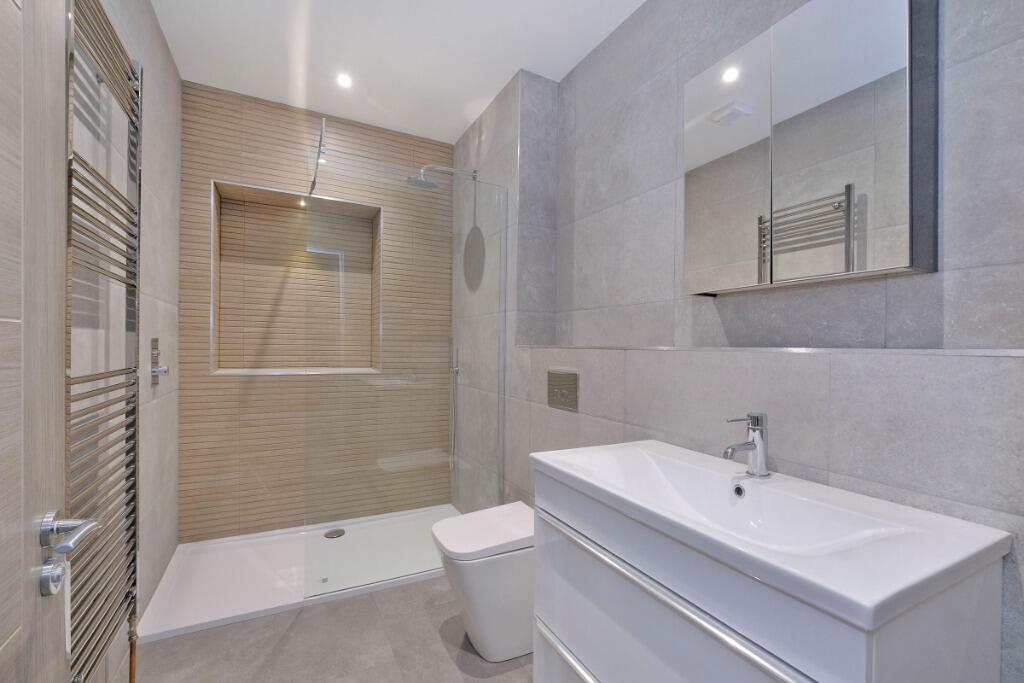 Additional image 12 of Victoria Street, Aberdeen, AB10