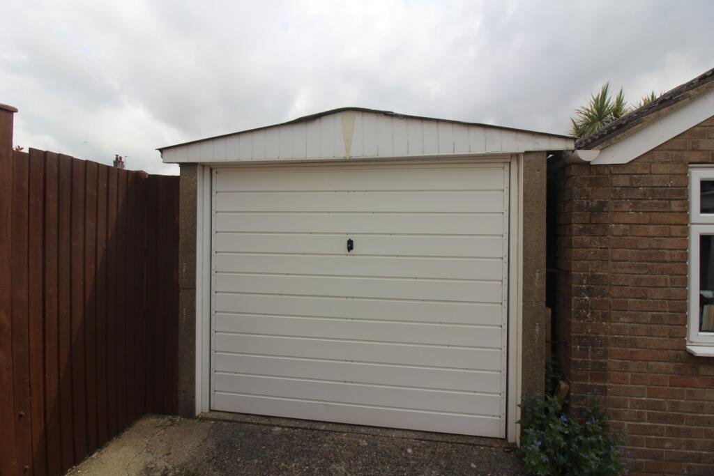 Additional image 14 of Thornhill Avenue, Brighton, East Sussex