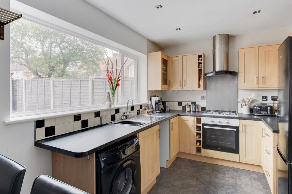 Additional image 5 of Perryfields Crescent, Bromsgrove, Worcestershire, B61