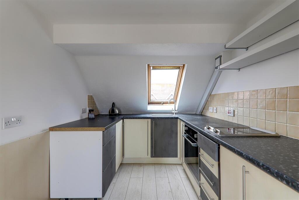 Additional image 4 of 7 Pavilion Road, Worthing