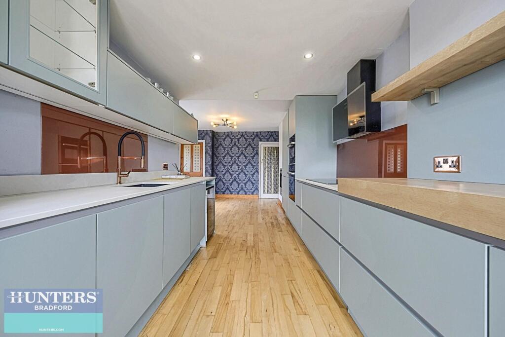 Additional image 7 of Hunsworth Lane East Bierley, Bradford, West Yorkshire, BD4 6PU