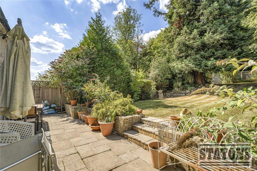 Additional image 17 of Georges Wood Road, Brookmans Park, AL9