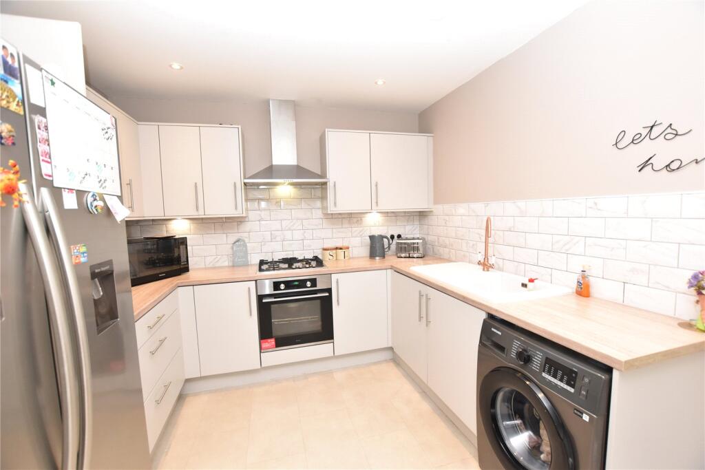 Additional image 4 of Hutton Hall Drive, Bradford, West Yorkshire