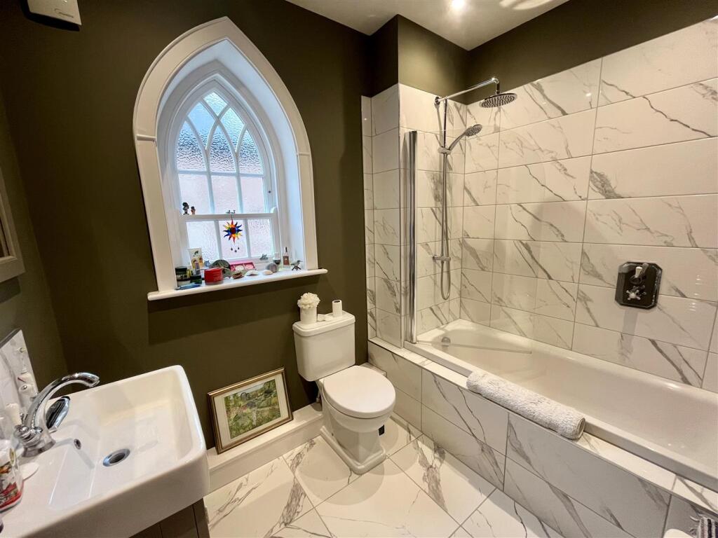 Additional image 4 of Stapehill Abbey, Wimborne Road West, Wimborne