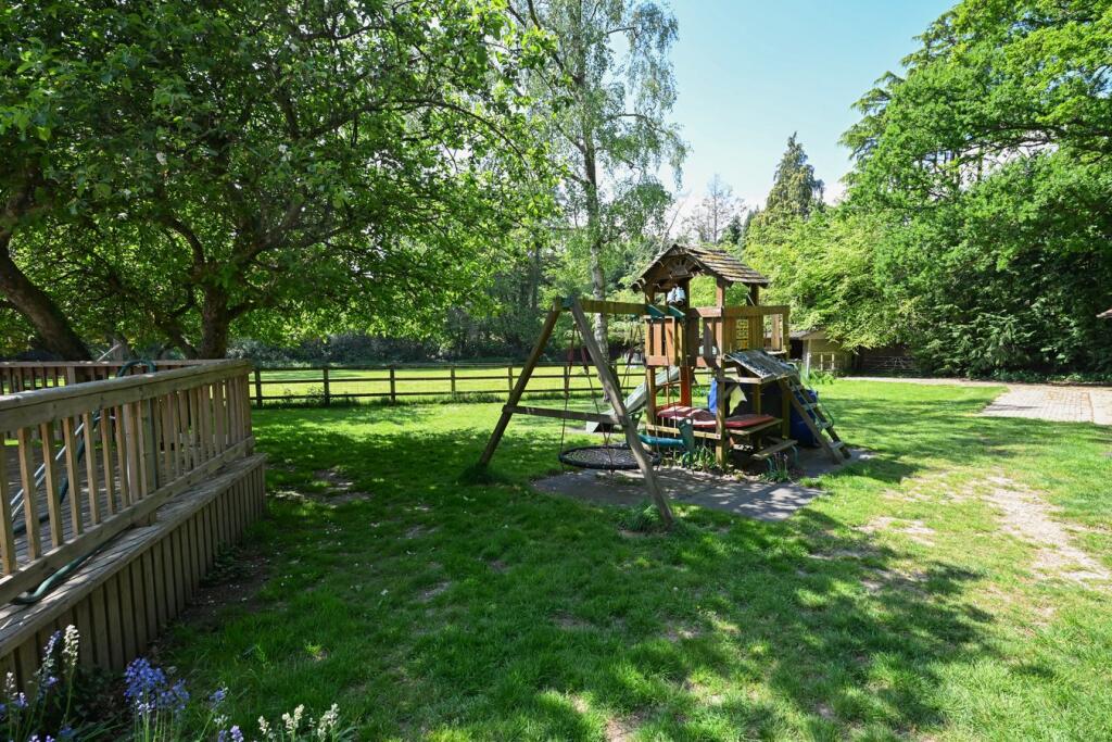 Additional image 13 of Hangersley, Forest Corner, Ringwood, BH24