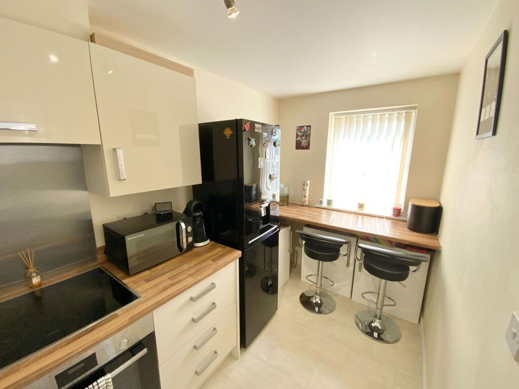 Additional image 3 of HALESOWEN, Golden Orchard