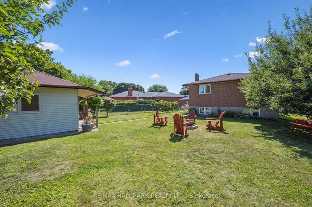 Additional image 40 of 32 Warwick Crt