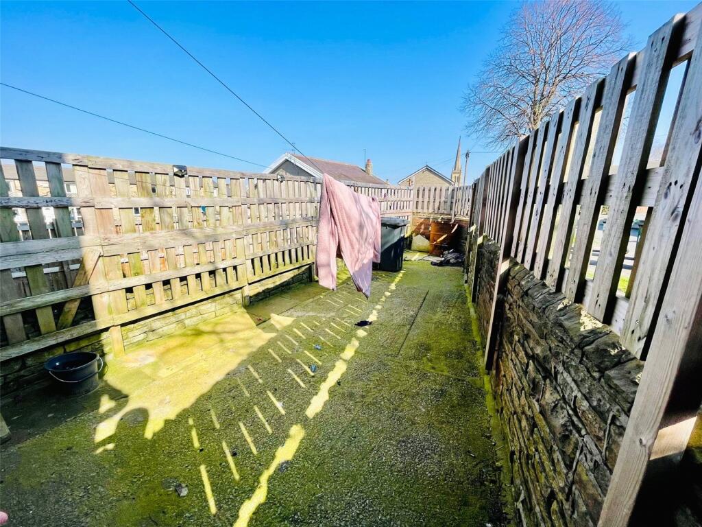 Additional image 7 of Alban Street, Bradford, West Yorkshire, BD4