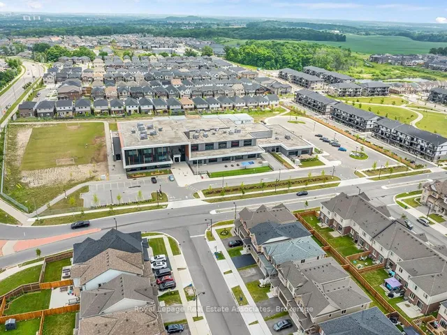 Additional image 33 of 184 Broadacre Dr