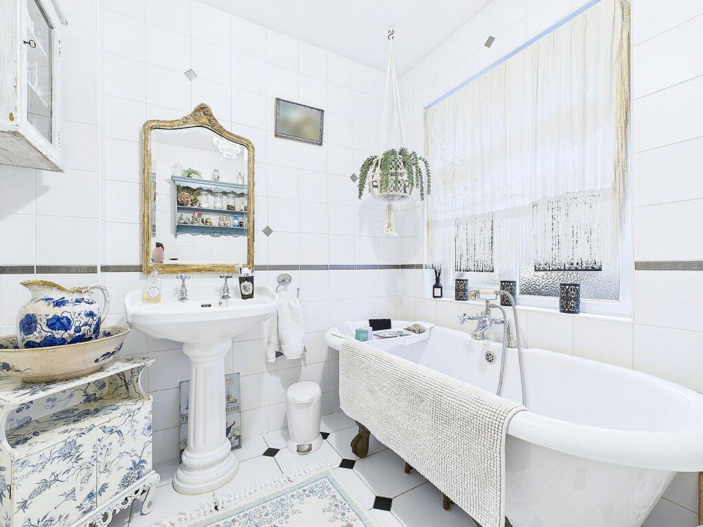 Additional image 21 of Graham Avenue, Brighton, BN1 8HA