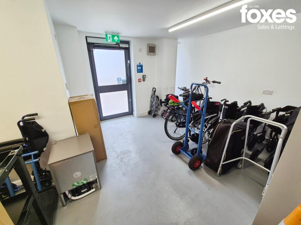 Additional image 18 of Greenhaven, 1-5 Lindsay Road, Poole, Dorset, BH13 6FF