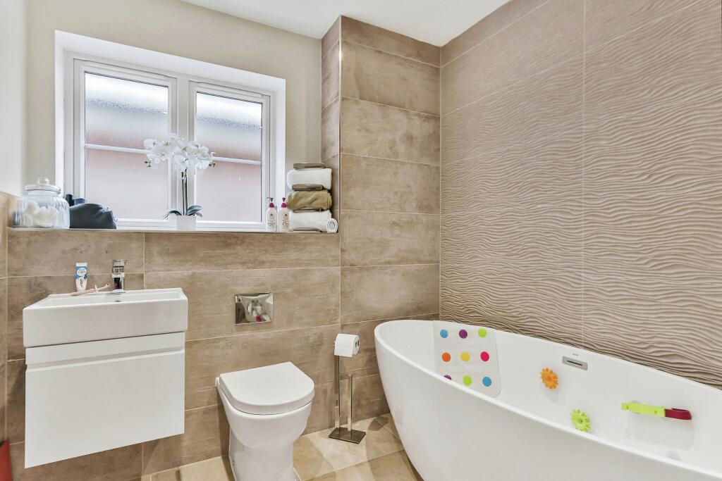 Additional image 13 of Uplands Gardens, BOURNEMOUTH, Dorset, BH8