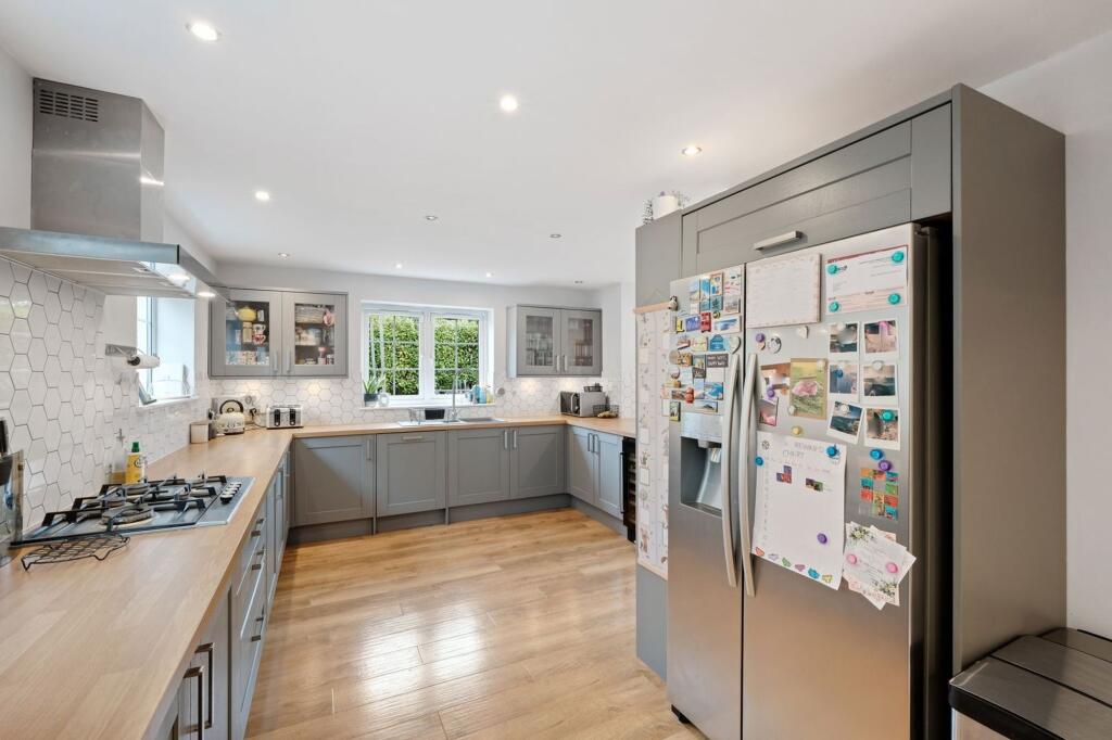 Additional image 7 of Stoke Road, Bromsgrove, B60