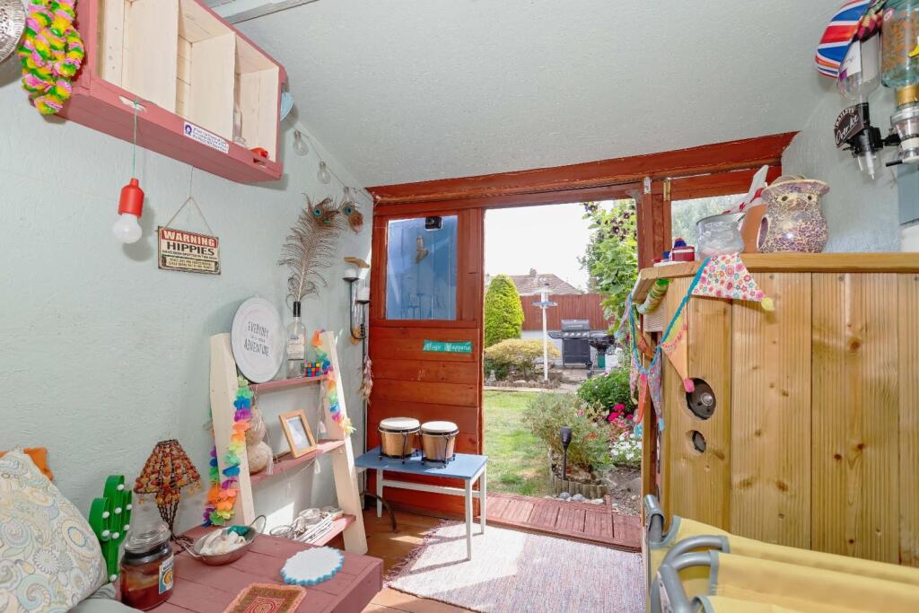 Additional image 19 of Kings close, Lancing