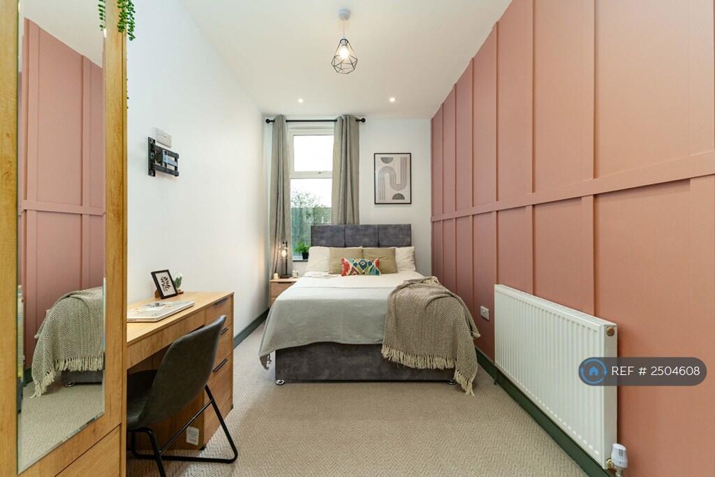 Additional image 7 of Walmersley Road, Bury, BL9