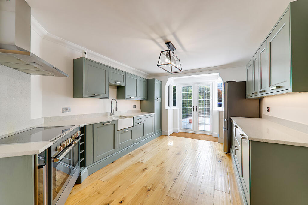 Additional image 27 of Grand Avenue, Worthing, BN11