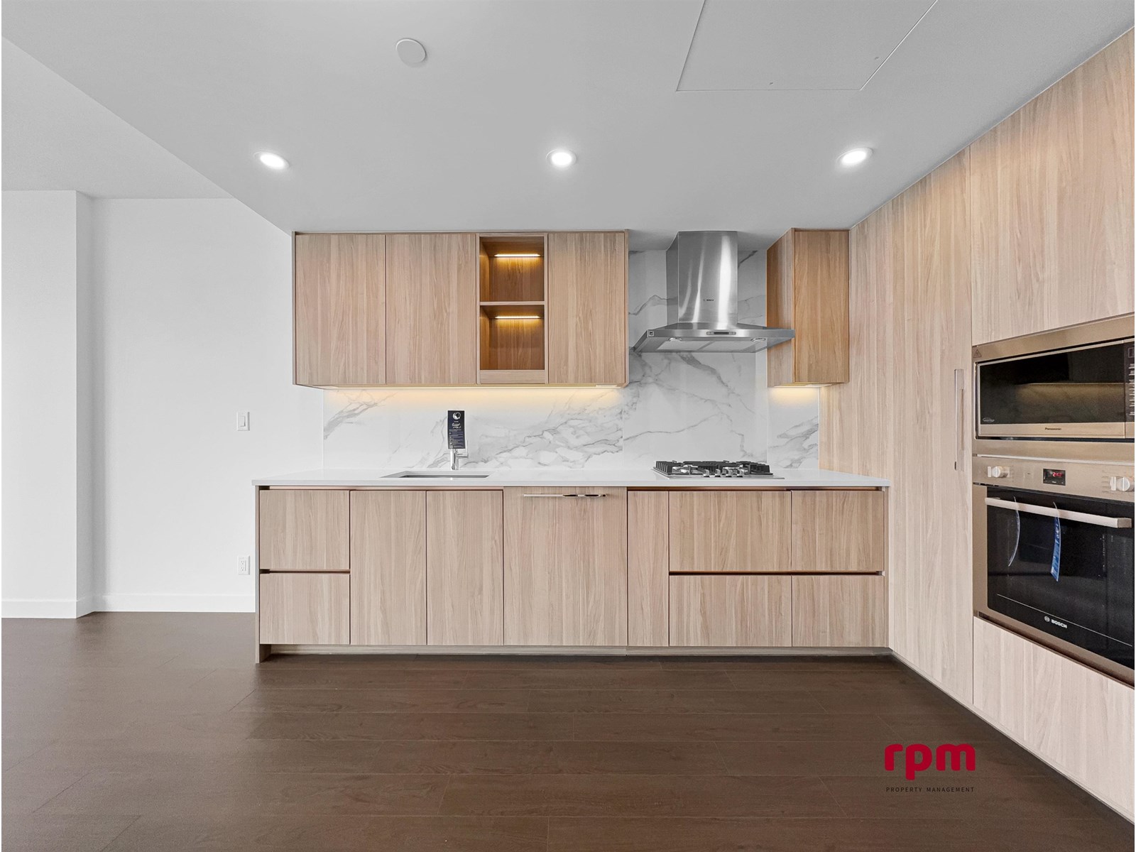 Property image for 31xx 13778 100 AVENUE|Surrey, British Columbia V3T0V3