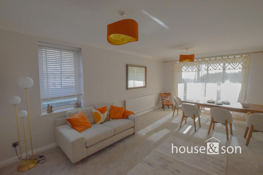 Additional image 16 of Ocean Heights, 22 Boscombe Cliff Road, Boscombe, Bournemouth, BH5