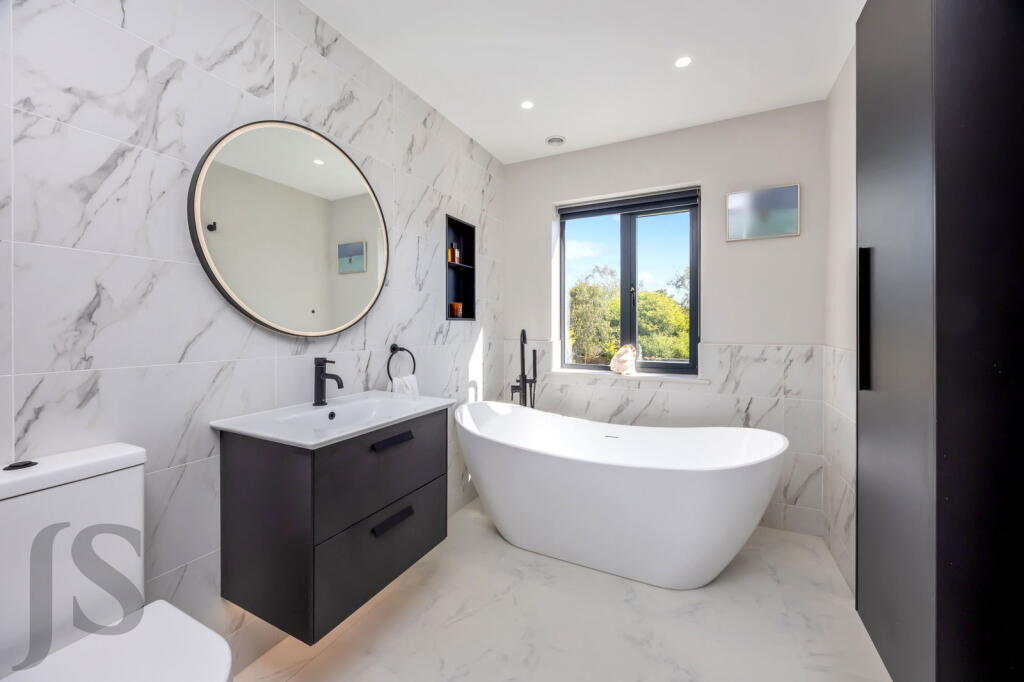 Additional image 12 of Golden Avenue, East Preston, BN16 1QU