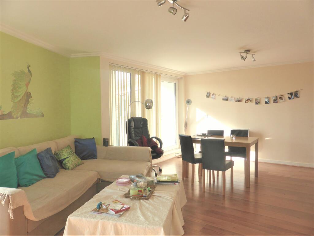 Additional image 16 of Stepney Court - P1222