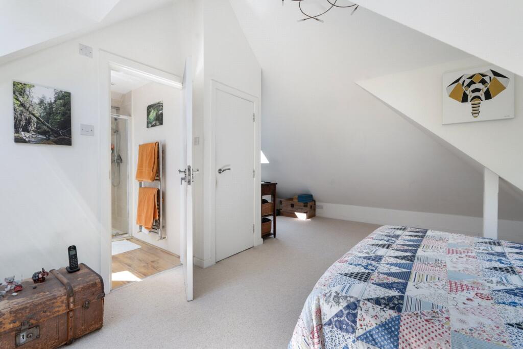 Additional image 25 of The Avenue, West Moors, Ferndown, Dorset, BH22