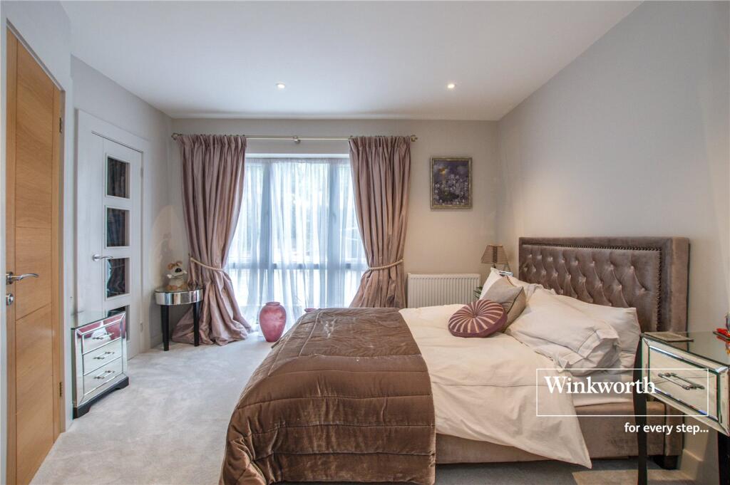 Additional image 14 of Beaufoys Avenue, Ferndown, Dorset, BH22