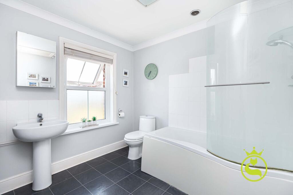 Additional image 15 of Bluebell Cottage, Poole, BH12