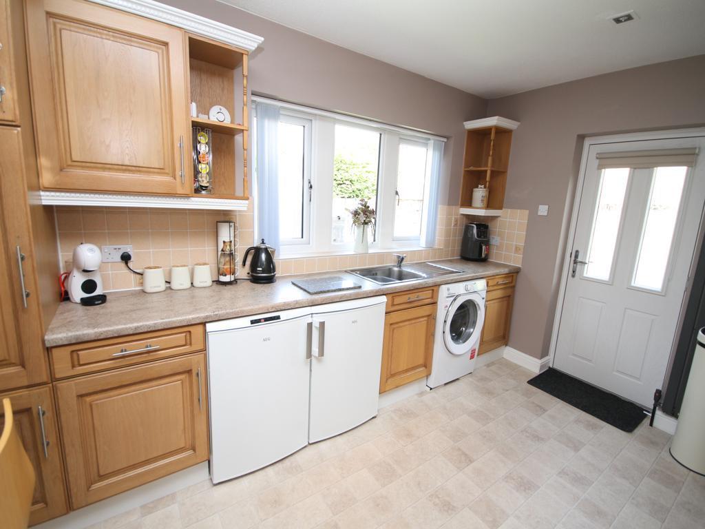 Additional image 10 of Toftshaw Lane, East Bierley, Bradford