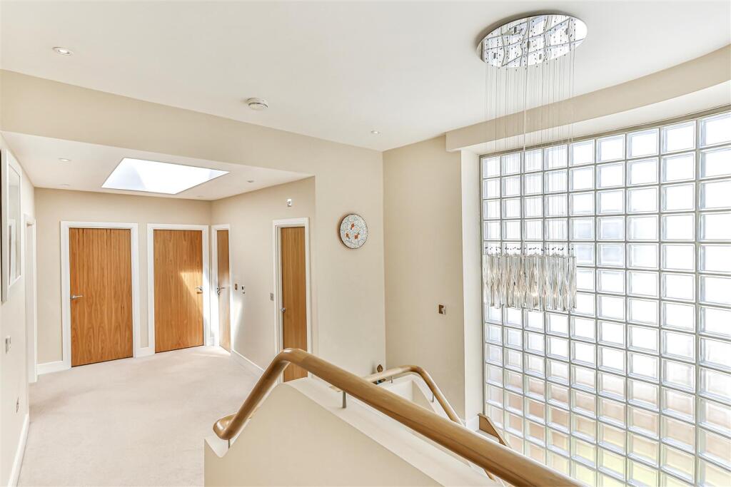 Additional image 13 of Crichel Mount Road, Poole