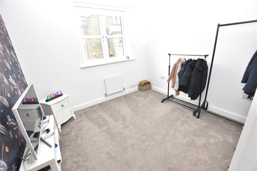 Additional image 11 of Hutton Hall Drive, Bradford, West Yorkshire