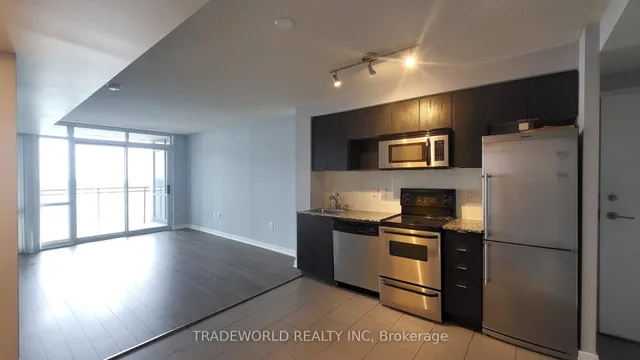 Additional image 4 of 15 Fort York Blvd Unit 2511