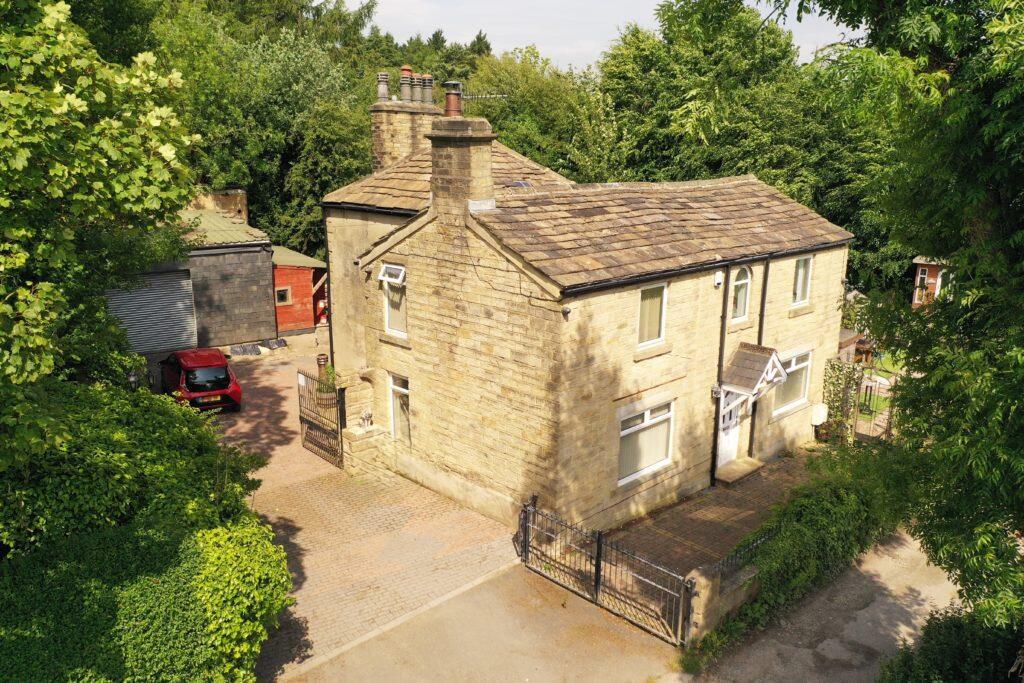 Additional image 5 of 4 Bedroom House with Building Plot For Sale – Rock Cottage, High Spring Gardens Lane, Keighley, BD20 6LN