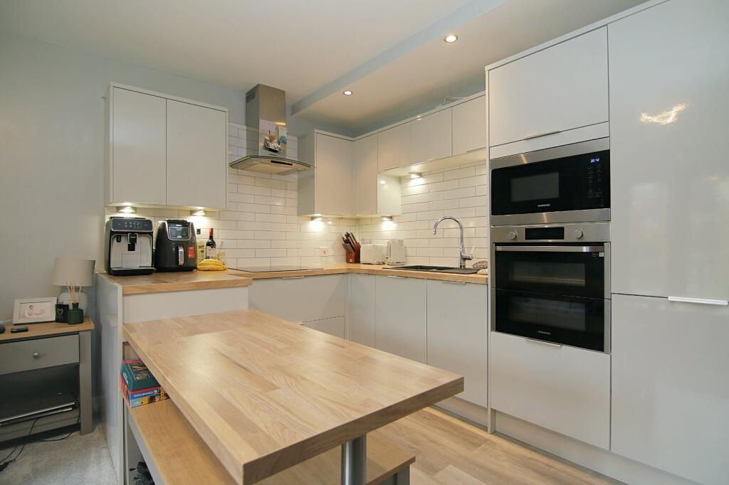 Additional image 7 of Westwood Hall, Peregrine Way, Clayton Heights, Bradford, BD6