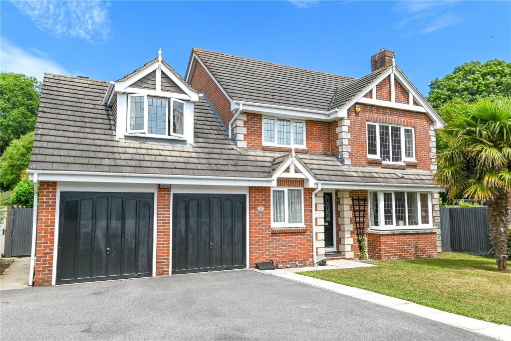 Additional image 12 of Velvet Lawn Road, New Milton, Hampshire, BH25