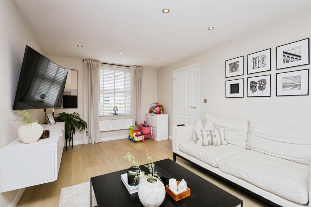 Additional image 3 of Pendine Gardens, Eastbourne