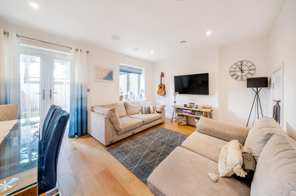 Additional image 7 of Leaside Close, Welwyn Gaden City, AL8