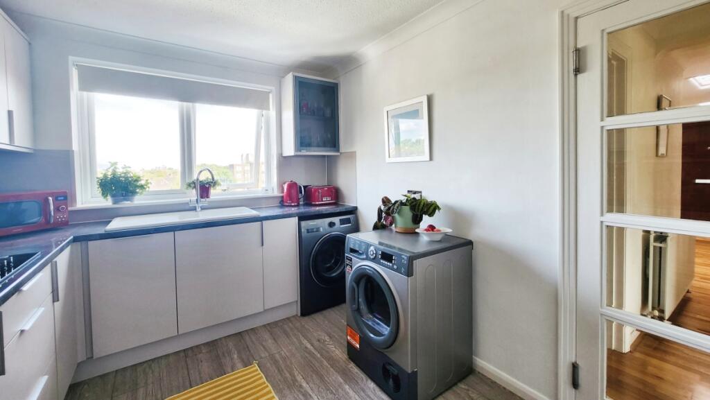 Additional image 9 of Grand Avenue Worthing BN11