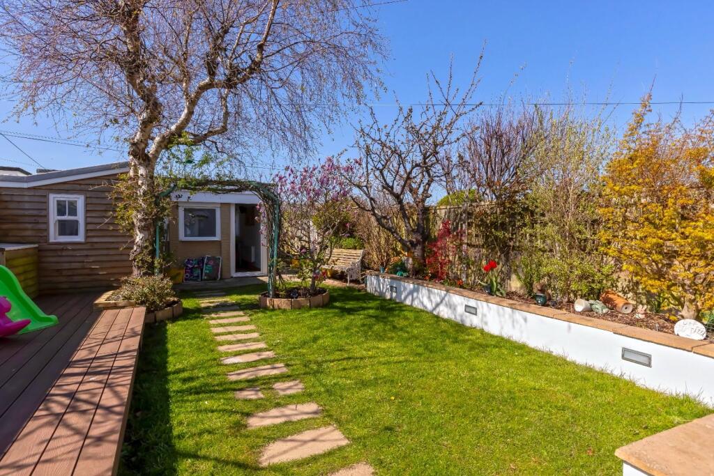 Additional image 20 of Bristol Avenue, Lancing