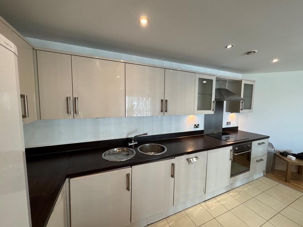 Additional image 2 of 8TH Floor Masshouse 2 Double Bedroom Apartment, Furnished With Parking