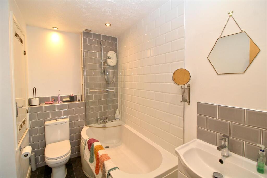 Additional image 8 of Chartwell Close, Seaford